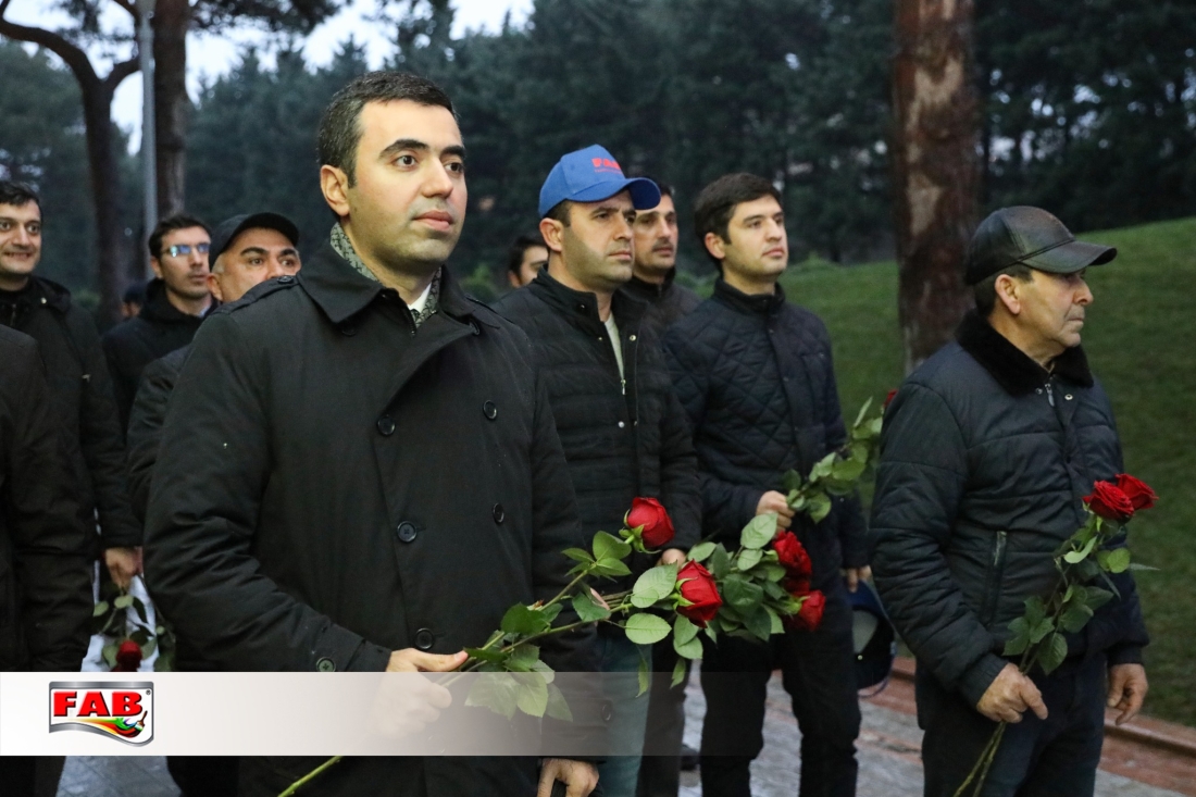 FAB Şirkətlər Qrupunun kollektivi birinci Fəxri xiyabanı ziyarət edib.